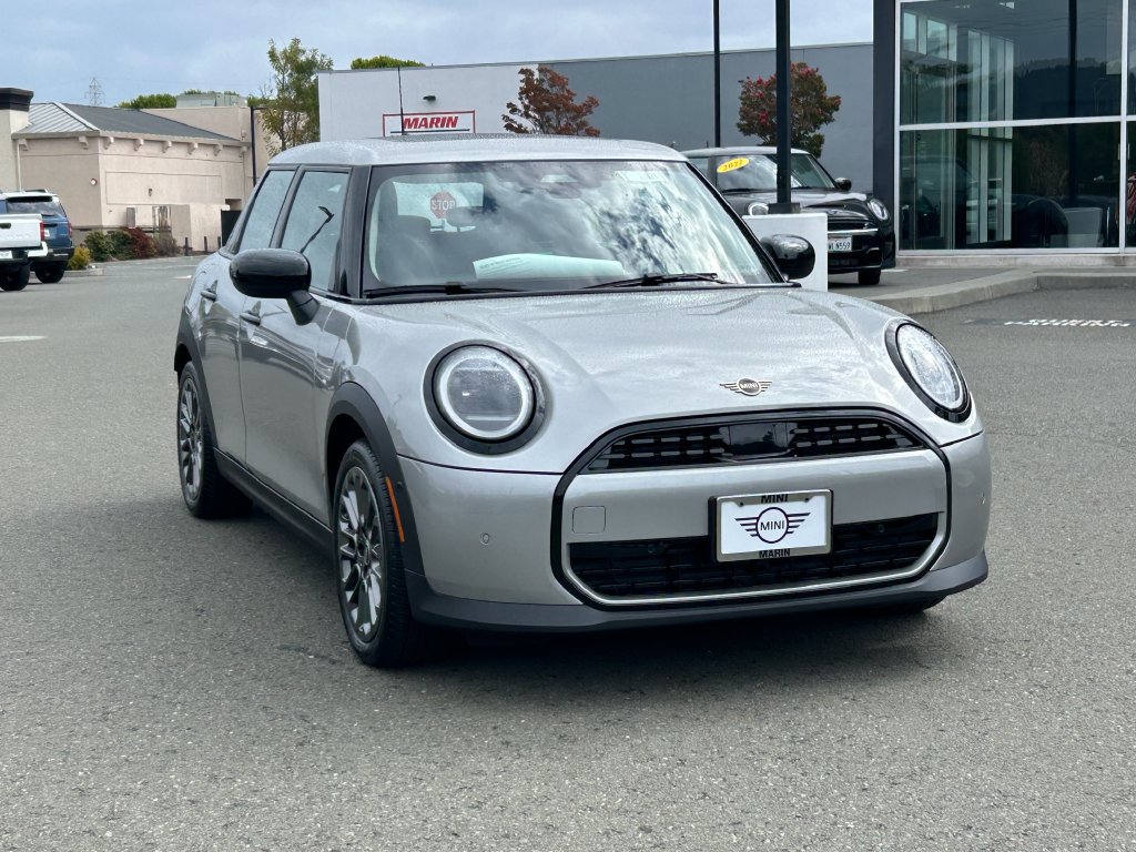 New 2027 MINI Cooper 4-Door Hardtop FWD image 7