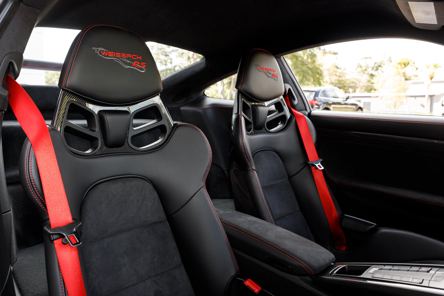 Used 2018 Porsche 911 GT2 RS RWD image 51