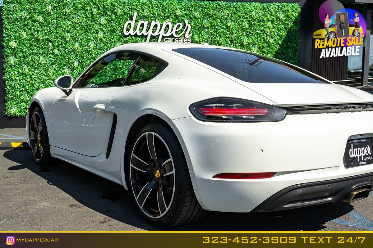 Used 2018 Porsche 718 Cayman RWD image 8