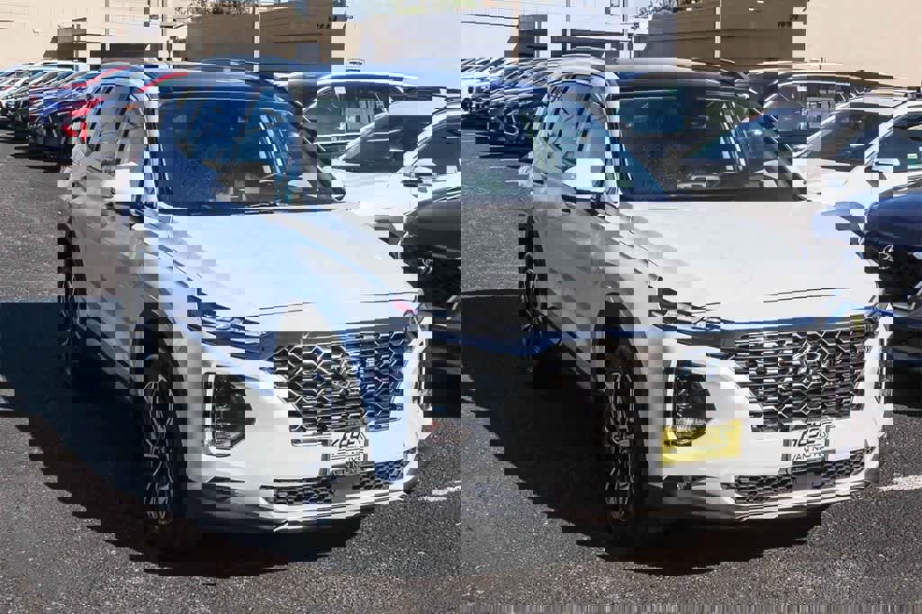 Certified 2020 Hyundai Santa Fe Limited image 3