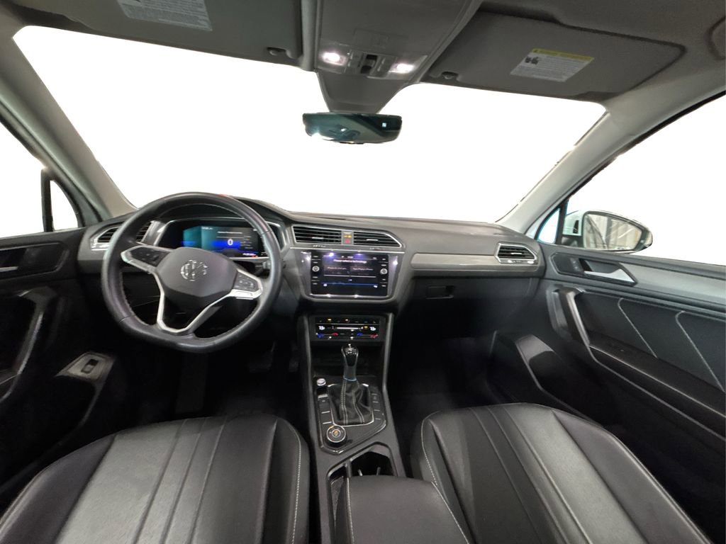 Used 2022 Volkswagen Tiguan SE image 27