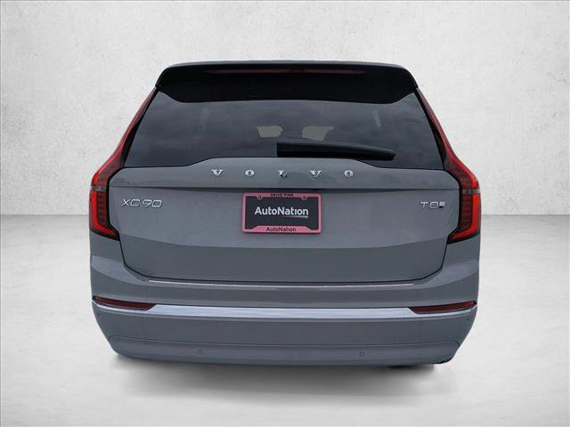 New 2026 Volvo XC90 T8 Plus w/ Protection Package Premier image 9