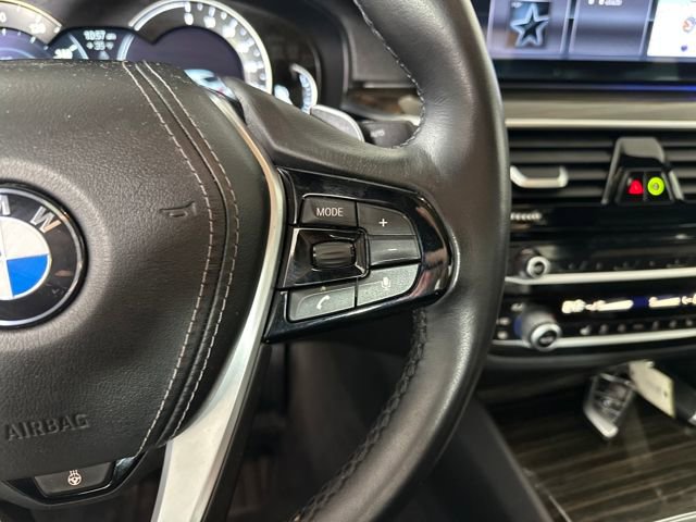 Used 2018 BMW 530e xDrive image 16