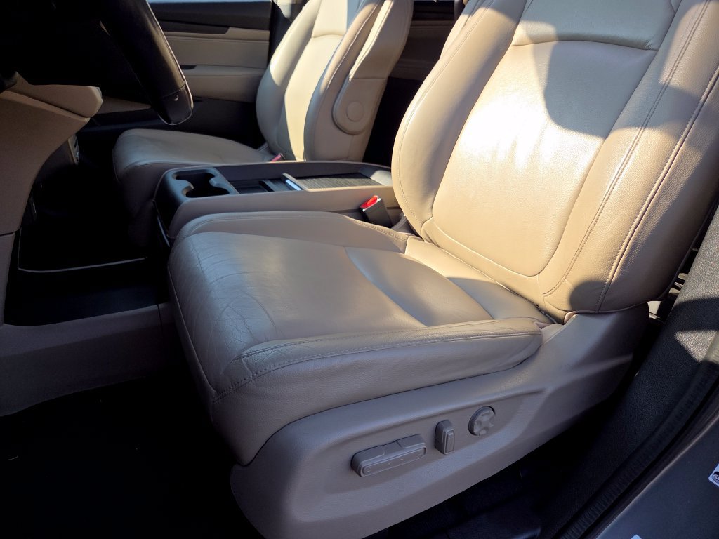 Certified 2018 Honda Odyssey EX-L image 32