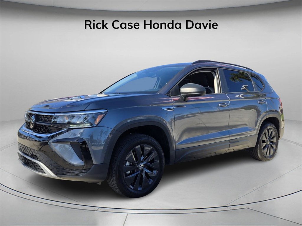 Used 2023 Volkswagen Taos S image 9