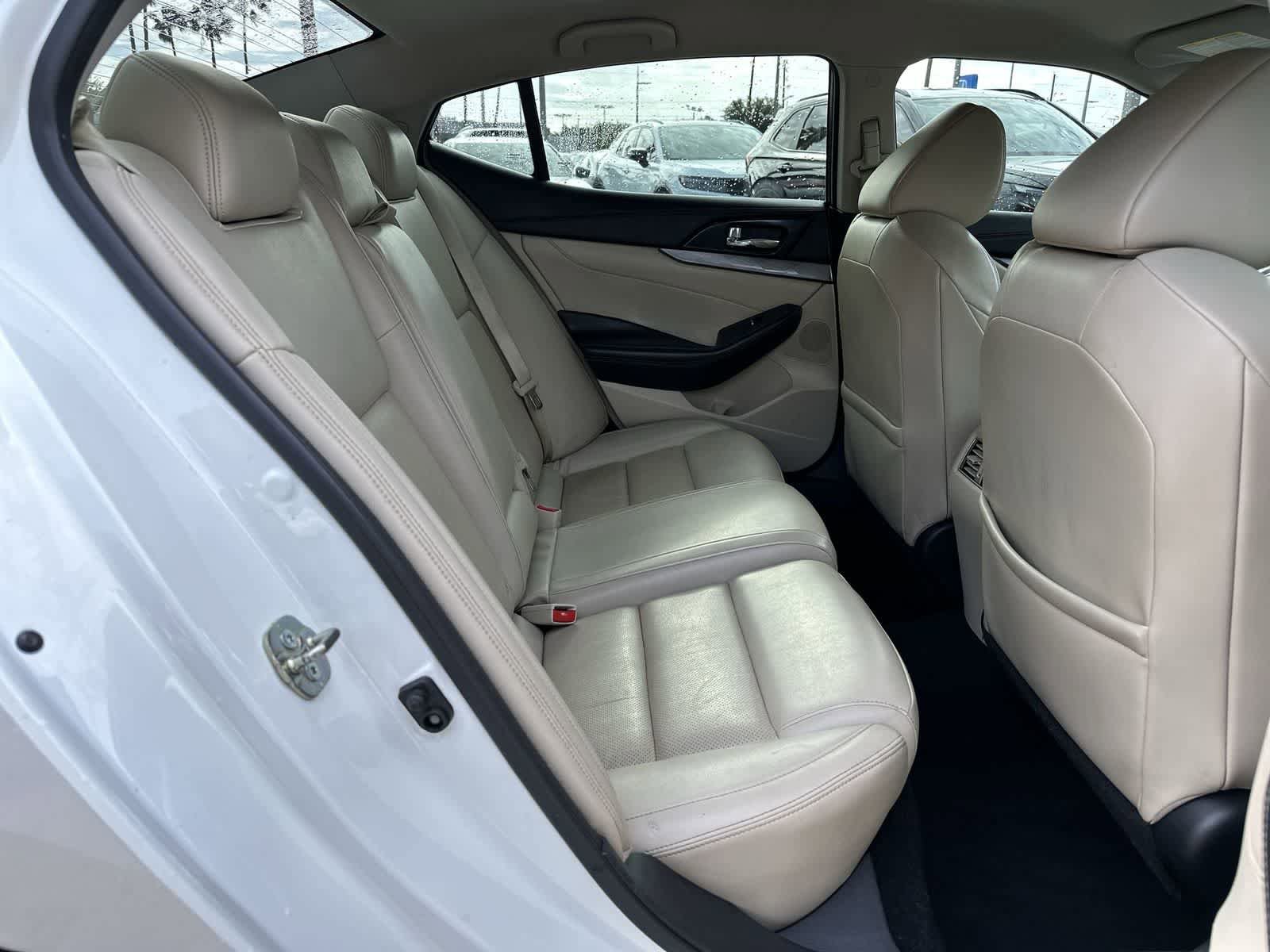Used 2018 Nissan Maxima 3.5 SV FWD image 13