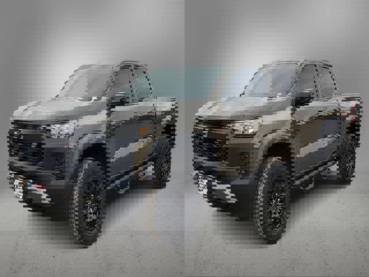 Used 2024 Chevrolet Colorado Trail Boss w/ Technology Package image 1