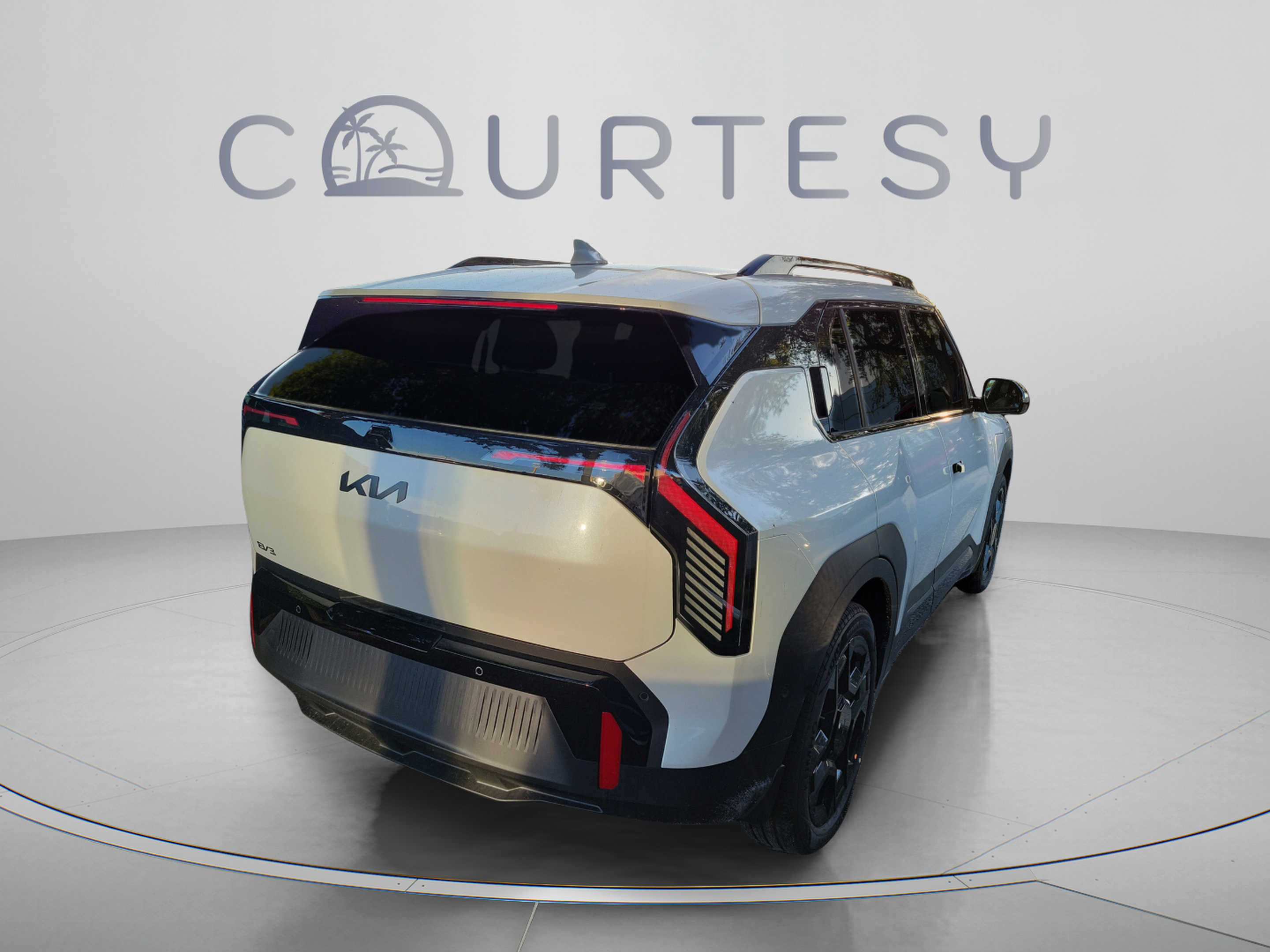 New 2027 Kia EV3 Land FWD image 3