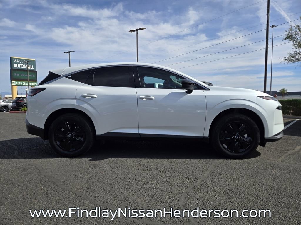 Used 2025 Nissan Murano SV image 7