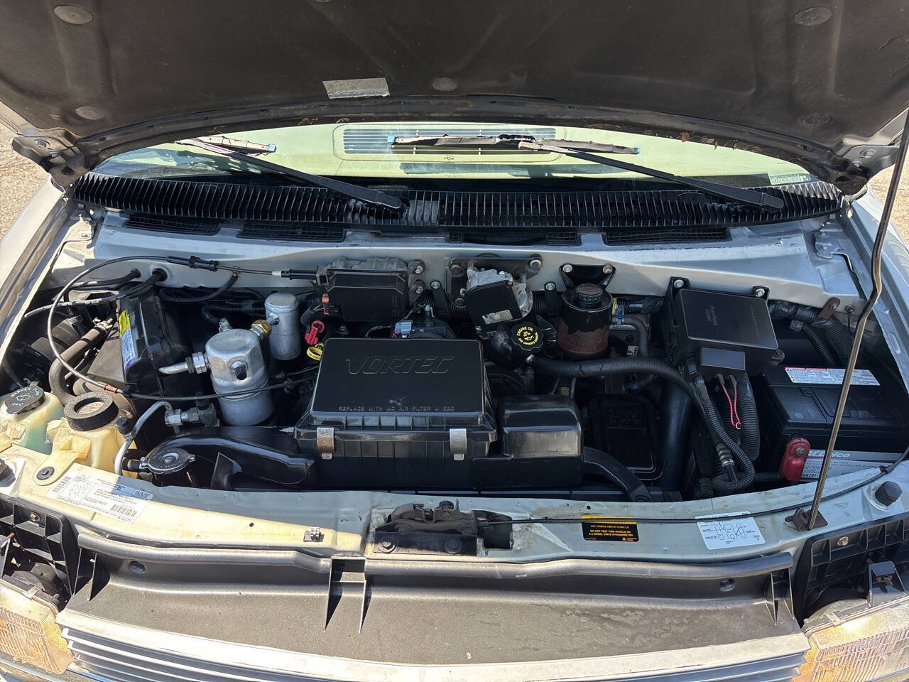 Used 1998 Chevrolet Astro AWD image 24