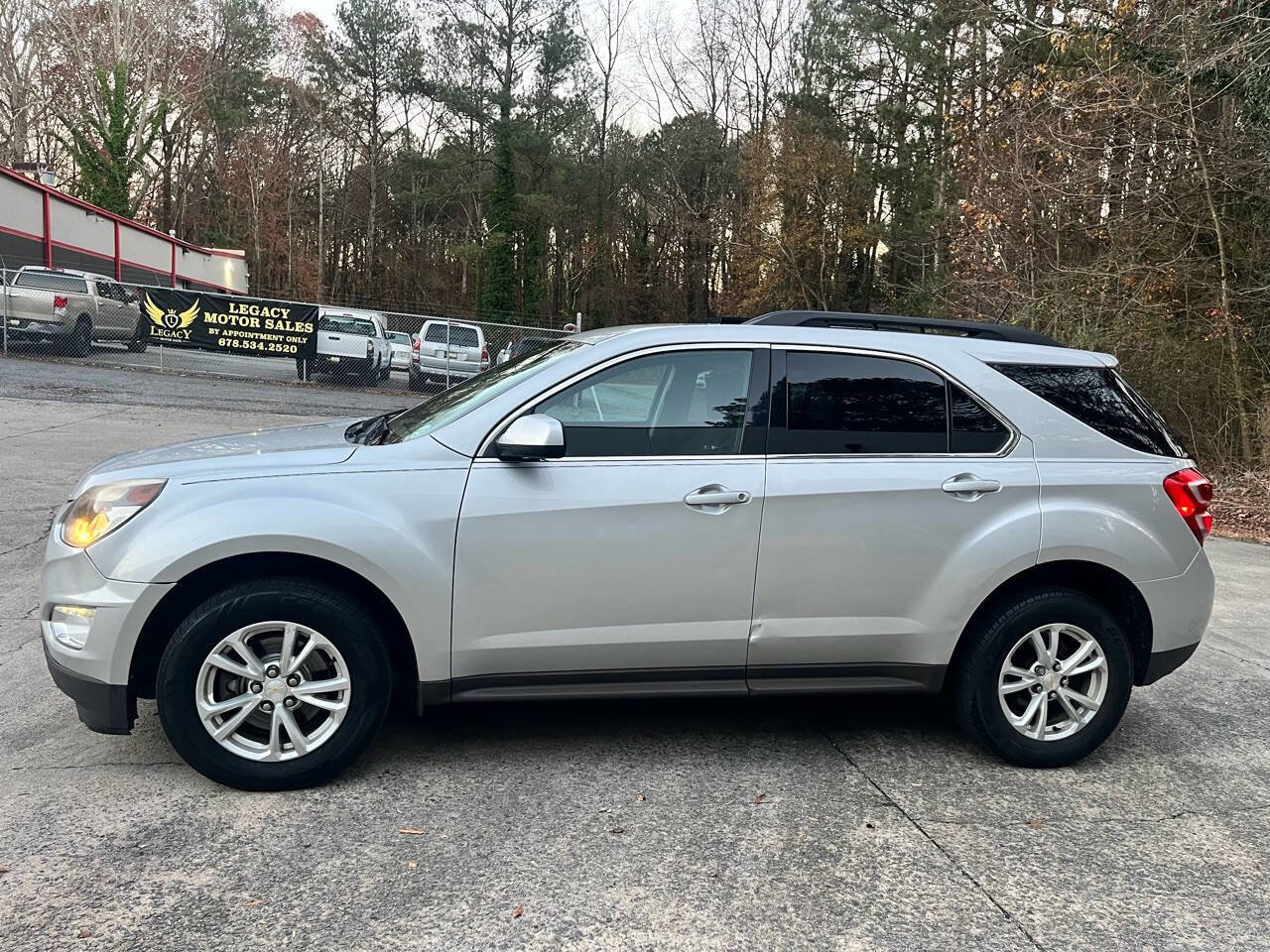 Used 2016 Chevrolet Equinox LT image 4