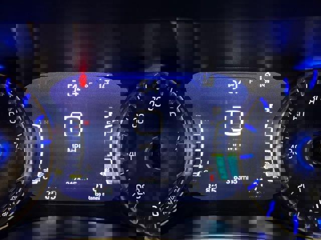 Used 2024 Chrysler Pacifica Limited image 17