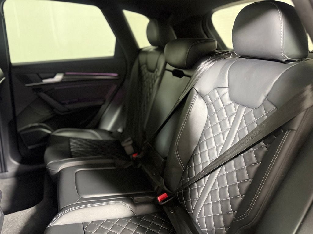 Used 2021 Audi SQ5 Prestige w/ Prestige Package AWD/4WD image 25