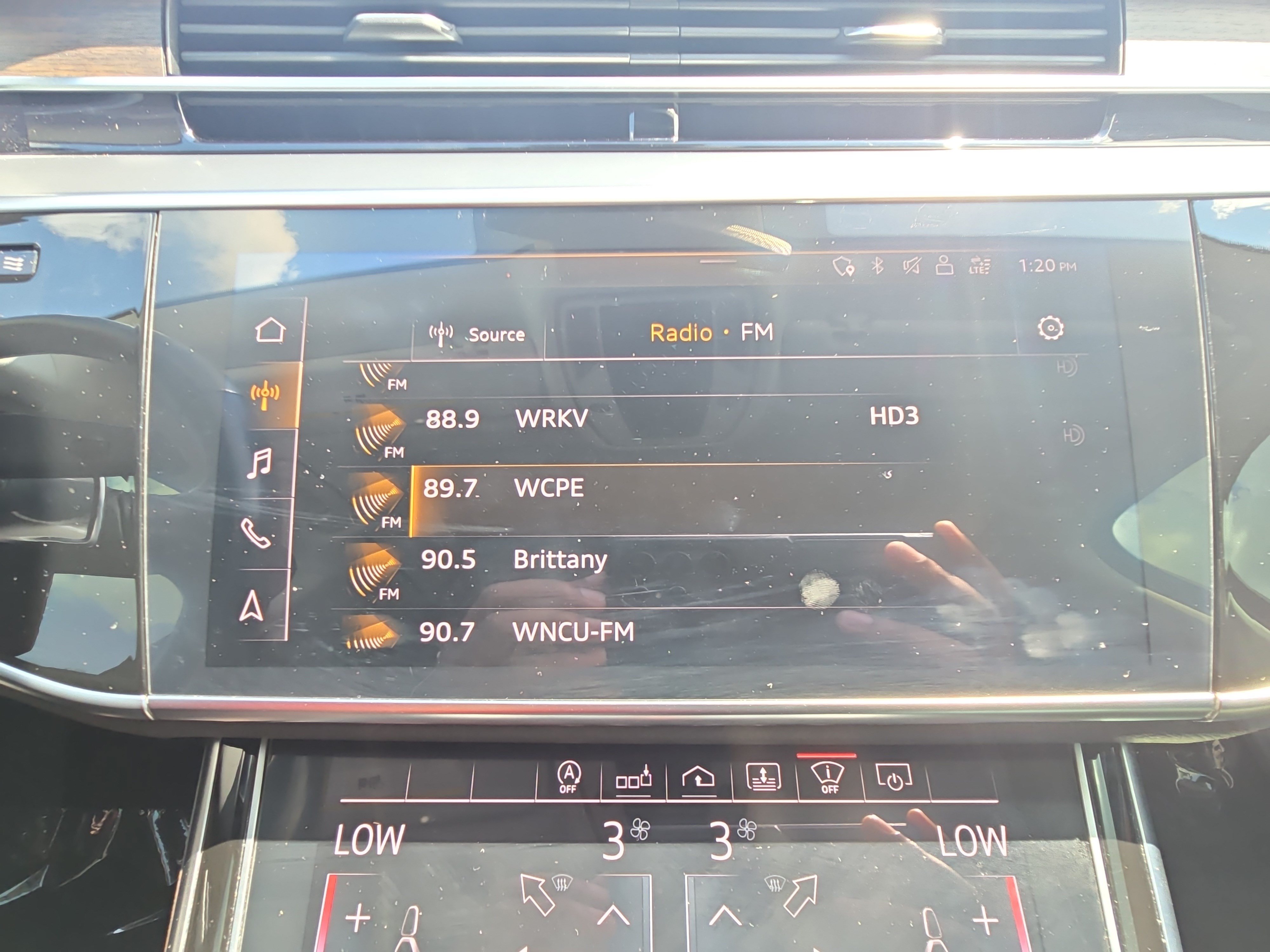 Used 2020 Audi A8 L 4.0T w/ Executive Package AWD/4WD image 19