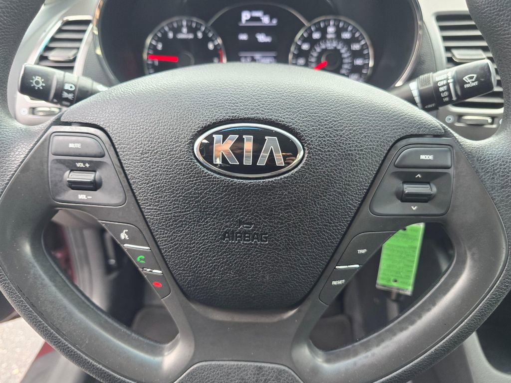 Used 2017 Kia Forte LX image 20