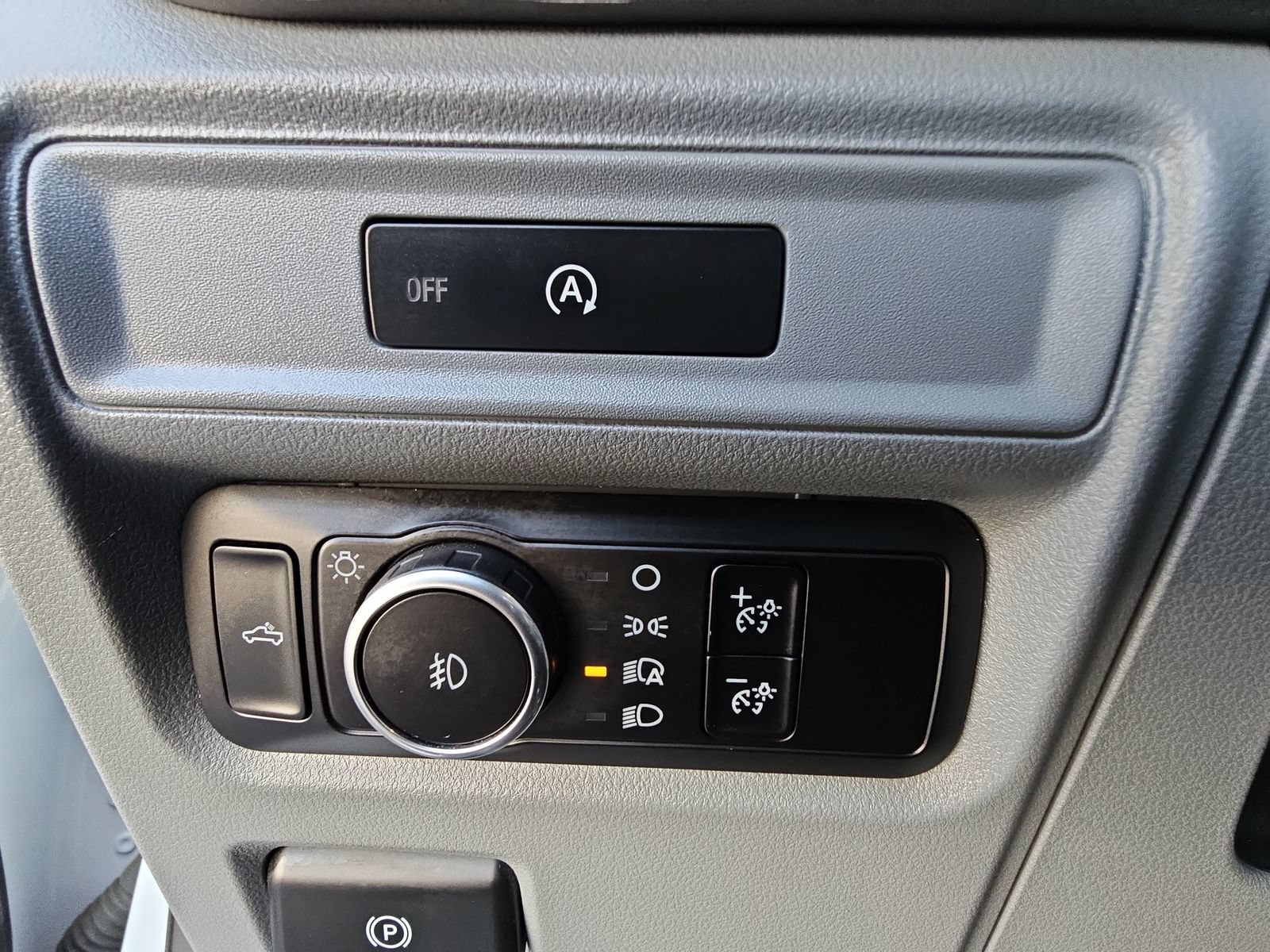 Used 2025 Ford F150 XLT w/ Equipment Group 301A Standard RWD image 26
