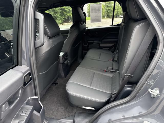 Used 2025 Toyota 4Runner TRD Sport Premium AWD/4WD image 16