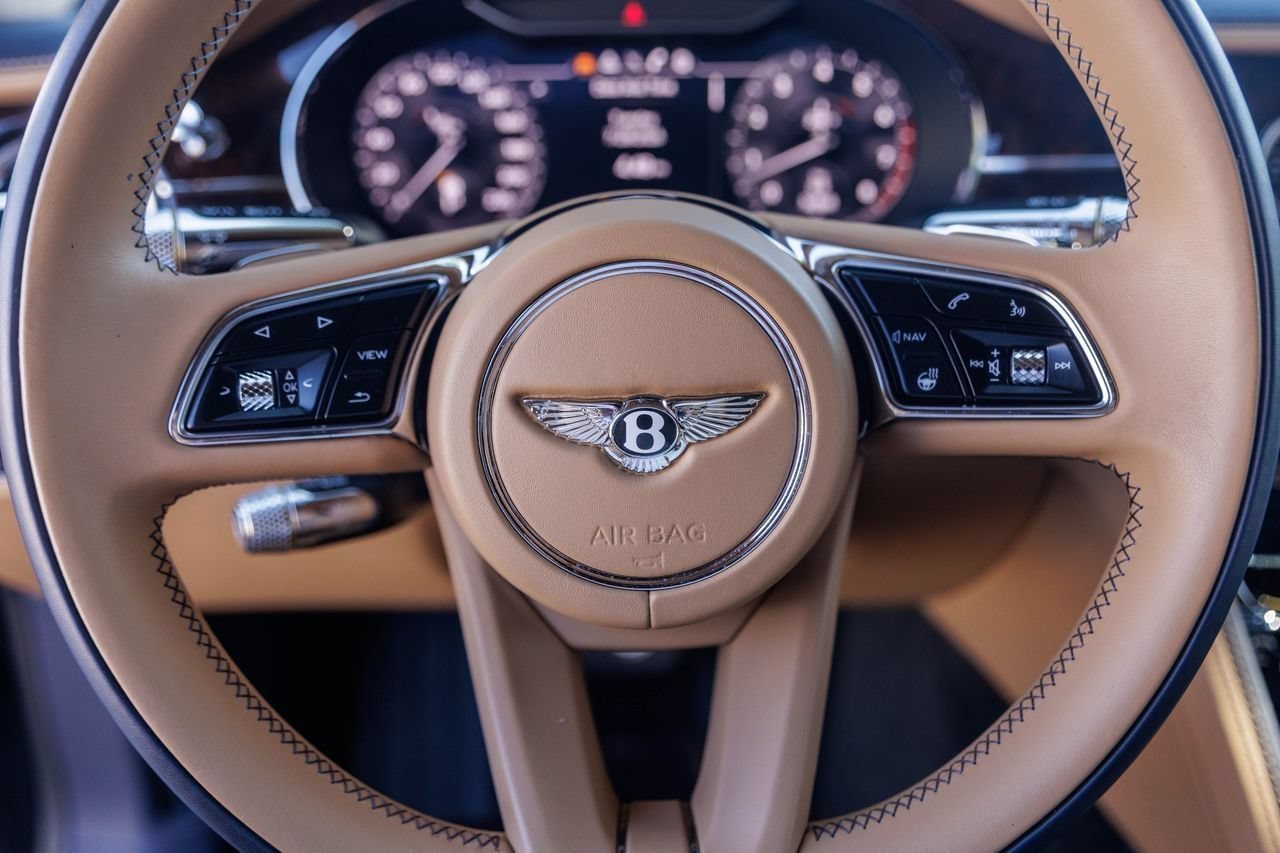 Certified 2023 Bentley Flying Spur W12 AWD/4WD image 33