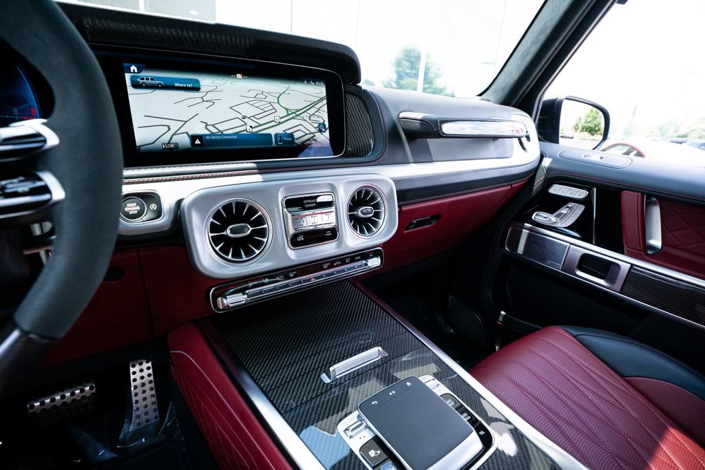 Used 2025 Mercedes-Benz G 63 AMG 4MATIC image 33