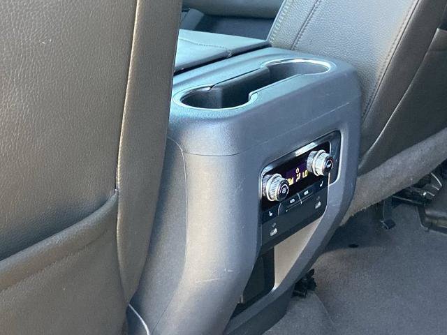 Used 2022 GMC Yukon Denali AWD/4WD image 17