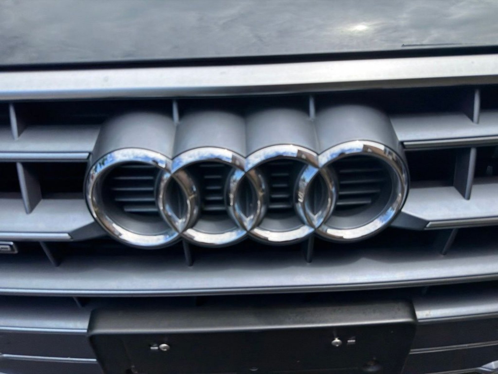 Used 2018 Audi Q5 2.0T Premium Plus w/ Premium Plus Package AWD/4WD image 8