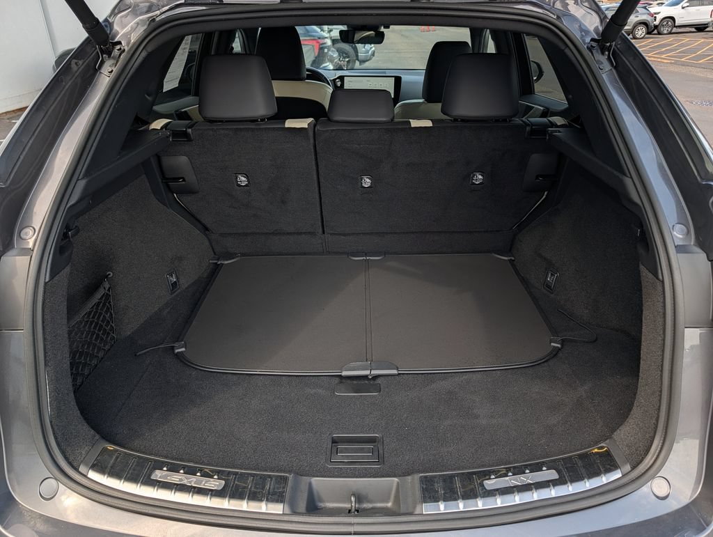 Used 2023 Lexus NX 350 AWD image 9