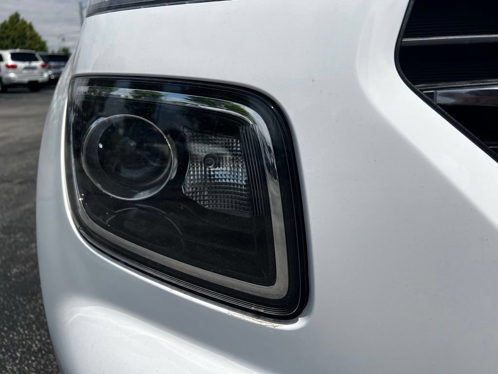 New 2026 Hyundai Venue SEL FWD image 19