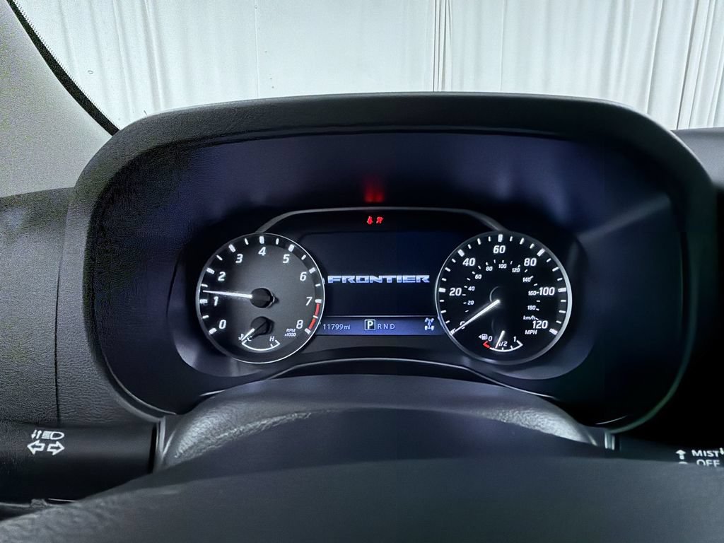 Used 2025 Nissan Frontier SV w/ SV Convenience Package AWD/4WD image 21