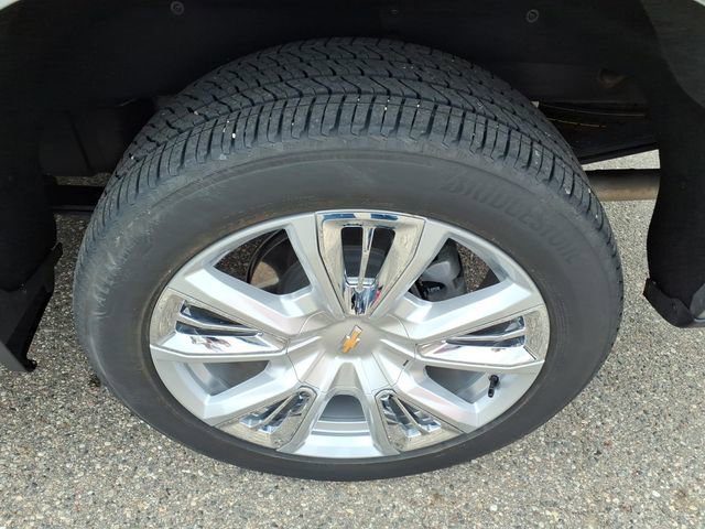 Used 2024 Chevrolet Silverado 1500 High Country w/ High Country Premium Package AWD/4WD image 21