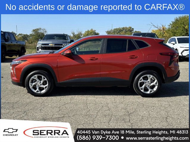 Certified 2024 Chevrolet Trax LS w/ LS Convenience Package FWD image 2