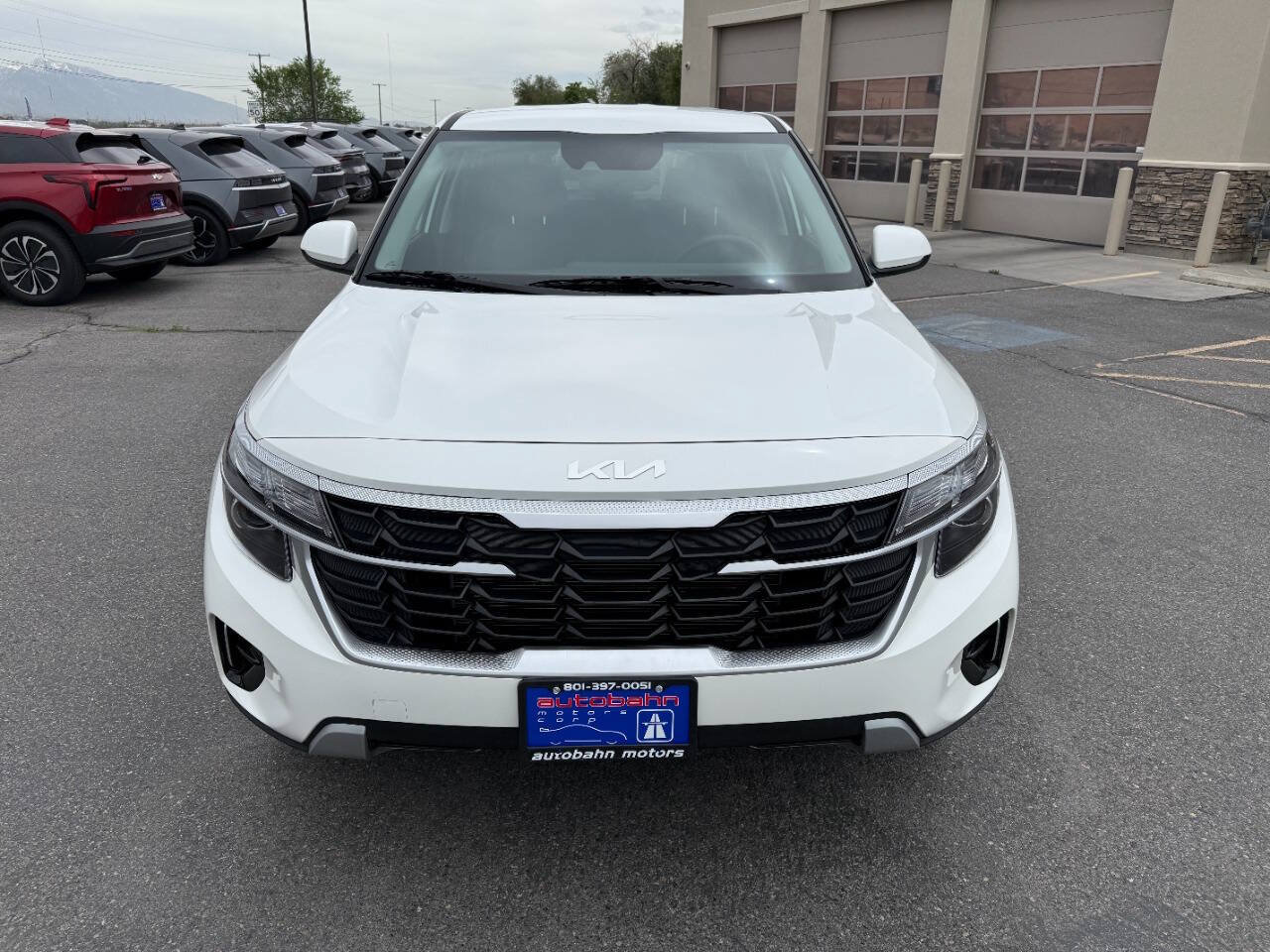Used 2026 Kia Seltos LX AWD/4WD image 9