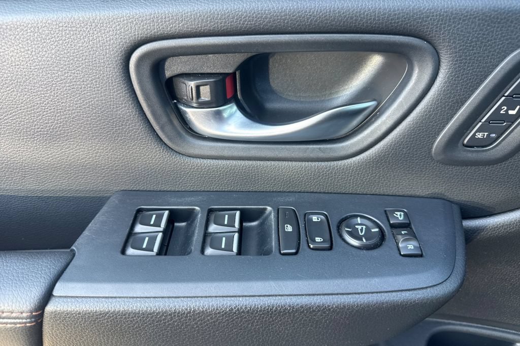 Certified 2024 Honda Pilot TrailSport image 13
