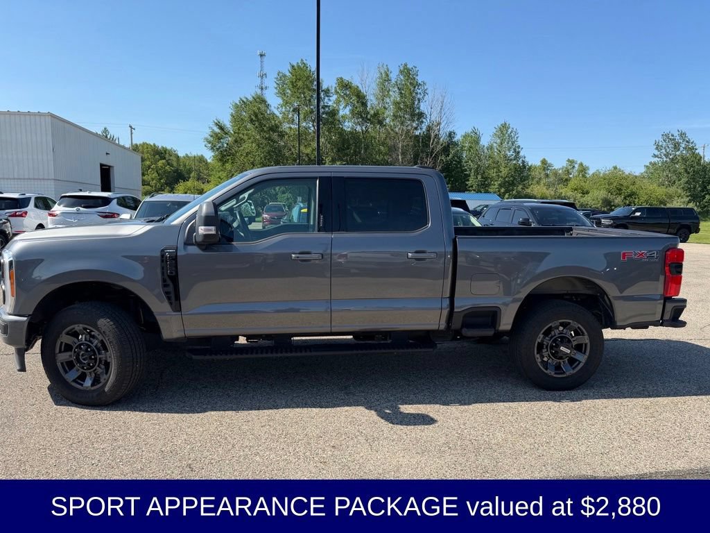 Used 2023 Ford F250 Lariat w/ Sport Appearance Package AWD/4WD image 3