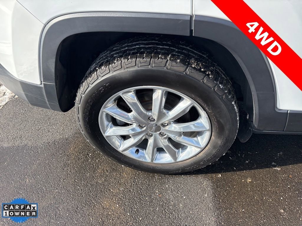 Used 2016 Jeep Cherokee Limited image 34