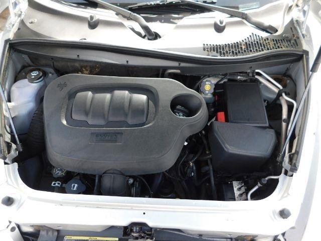 Used 2009 Chevrolet HHR LS image 17