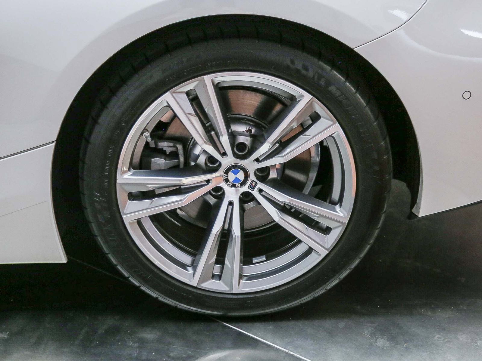 Used 2026 BMW Z4 sDrive30i RWD image 12