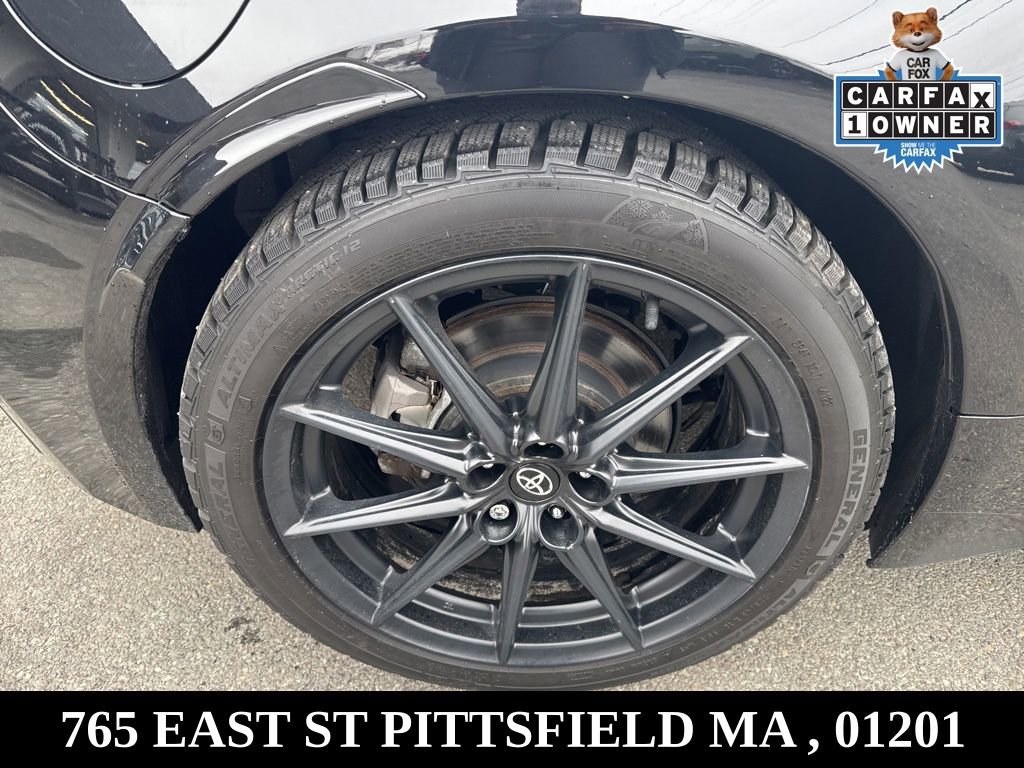 Used 2023 Toyota GR86 Premium w/ ALL Weather Mat Package (TMS) image 25