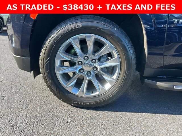 Used 2021 Chevrolet Tahoe Premier w/ Premium Package RWD image 9