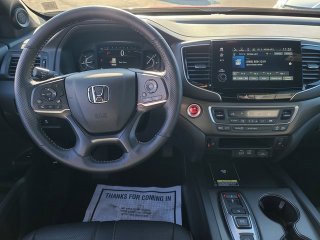 Certified 2025 Honda Passport TrailSport image 16