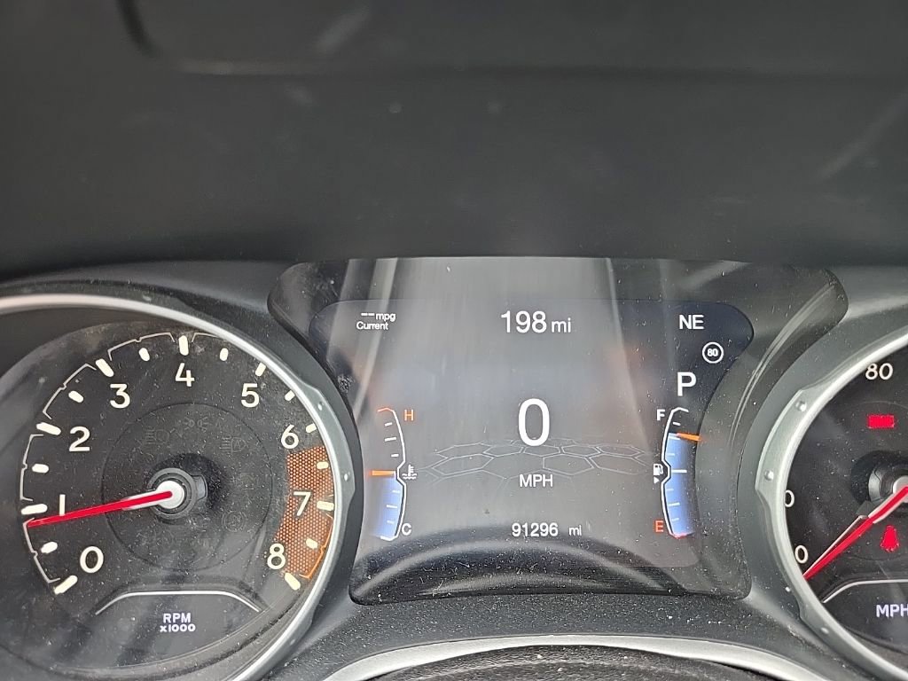 Used 2019 Jeep Compass Latitude w/ Popular Equipment Group AWD/4WD image 16