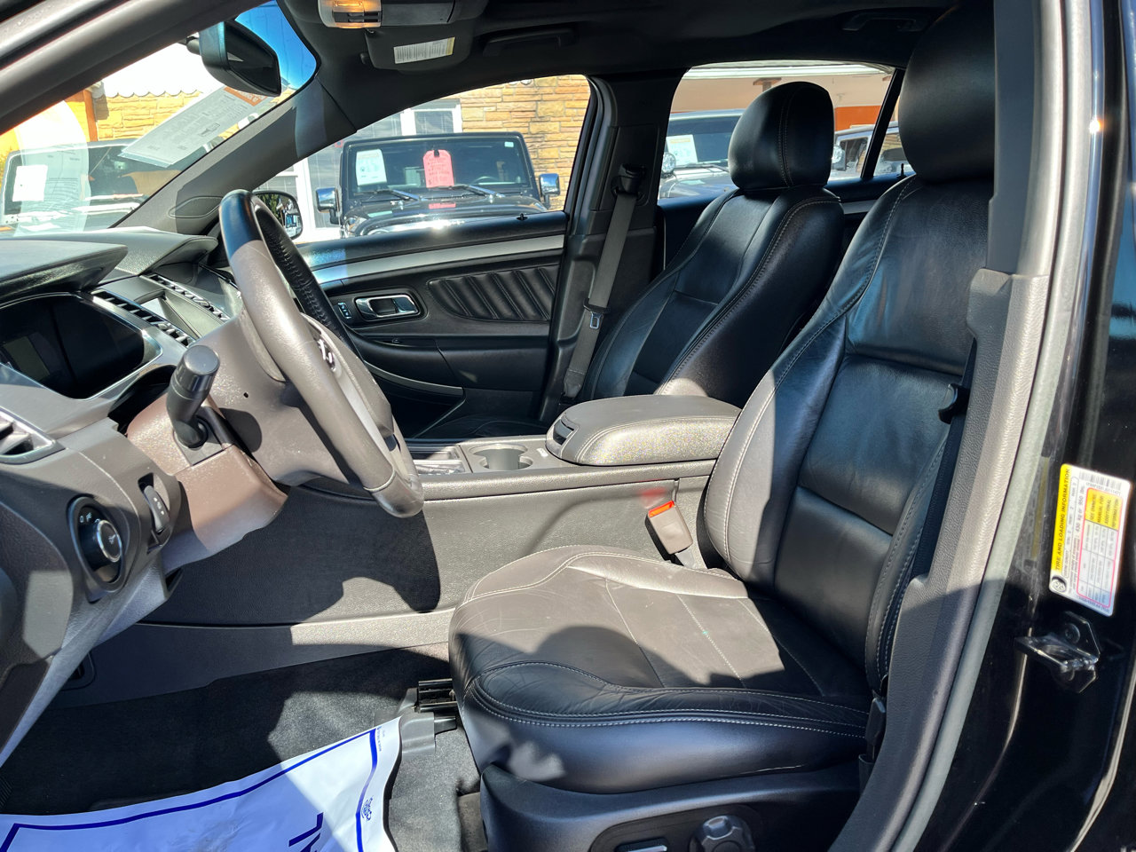 Used 2018 Ford Taurus SEL w/ Equipment Group 201A image 11