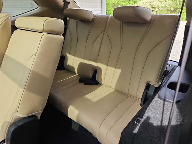 Used 2023 Acura MDX SH-AWD w/ Technology Package image 35