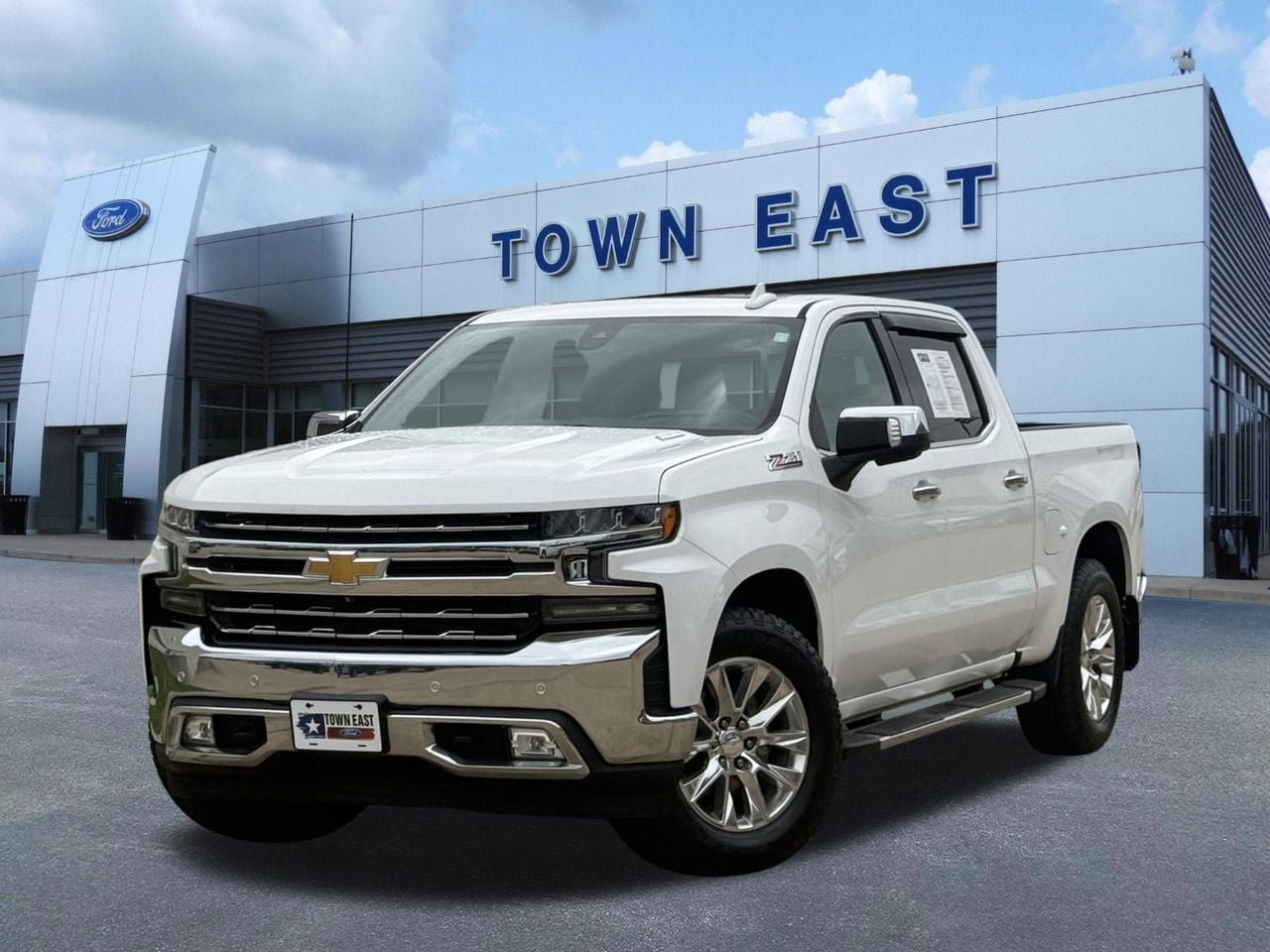 Used 2020 Chevrolet Silverado 1500 LTZ w/ LTZ Premium Package AWD/4WD image 1