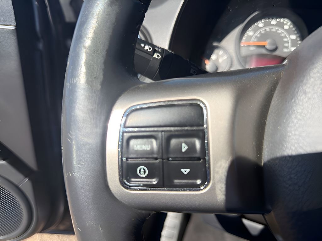 Used 2015 Jeep Patriot Latitude image 25