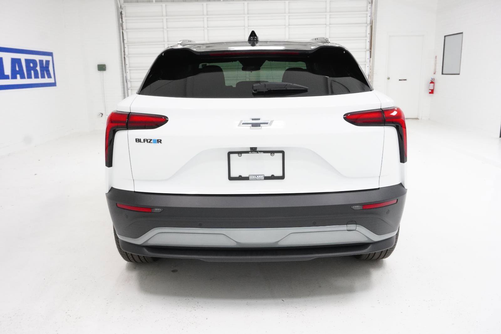 New 2026 Chevrolet Blazer EV LT w/ Midnight/Sport Edition image 6