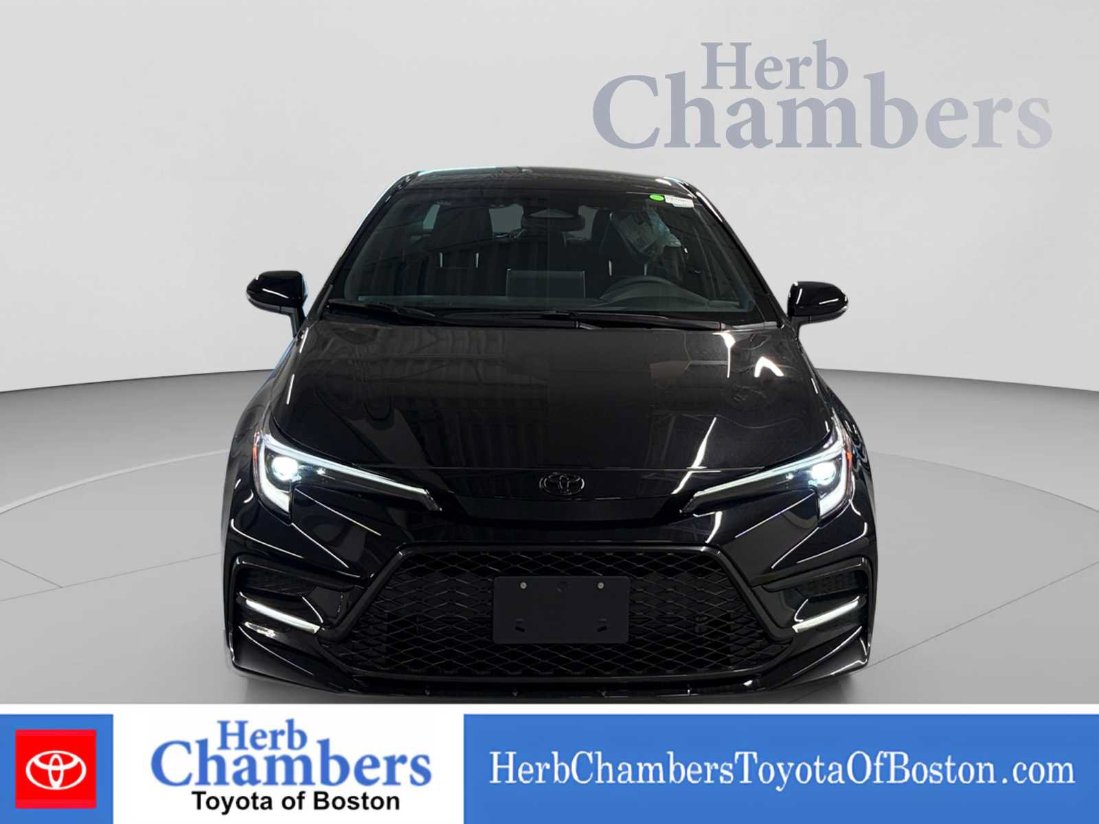 New 2026 Toyota Corolla SE w/ SE Package FWD image 2