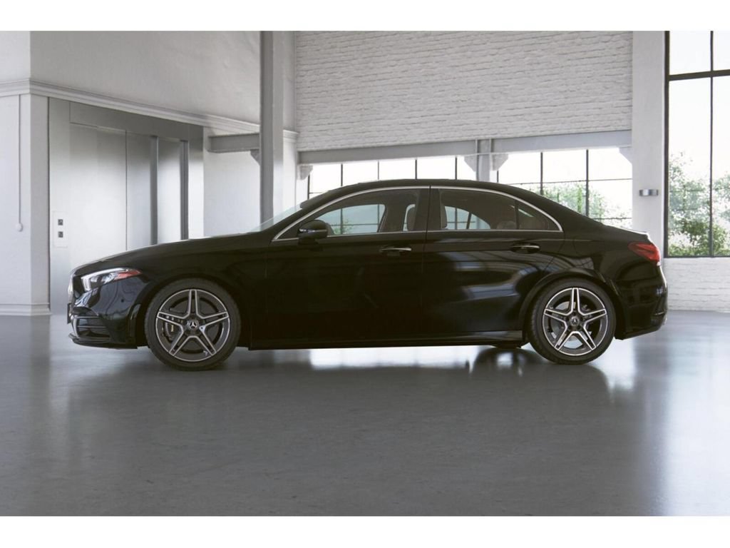 Certified 2020 Mercedes-Benz A 220 4MATIC image 36