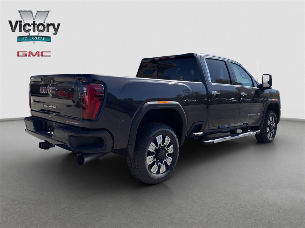 New 2026 GMC Sierra 2500 Denali w/ Denali Reserve Package image 16