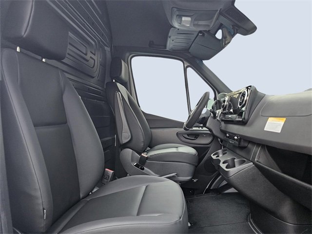 New 2026 Mercedes-Benz Sprinter 144 Cargo image 12