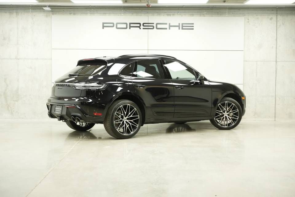 New 2026 Porsche Macan Turbo AWD/4WD image 7